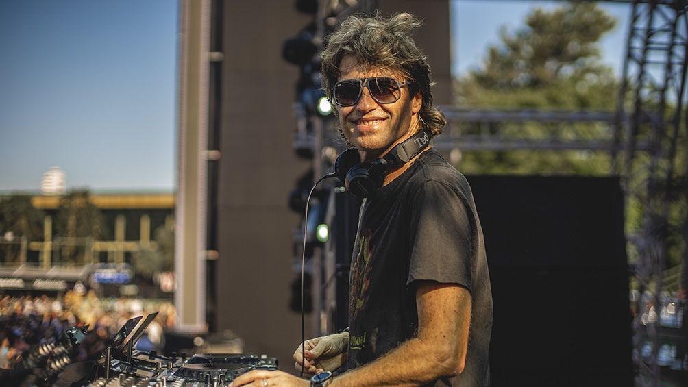 HERNAN CATTANEO Biografía