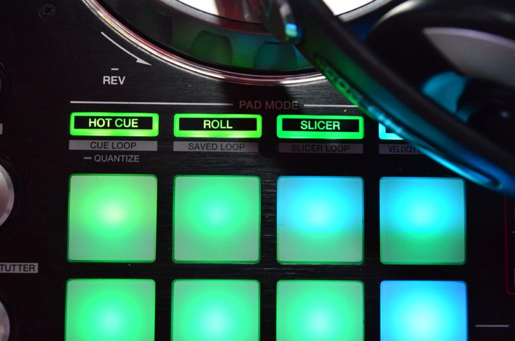 RECURSOS BASICOS PARA EL CURSO DE DJ INICIAL