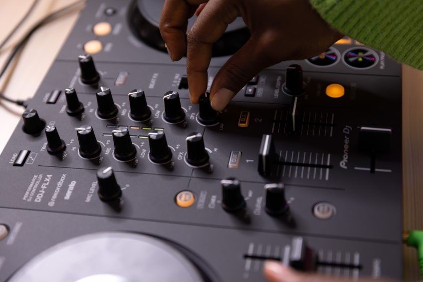 CERTIFICADO DE APTITUD DJING NIVEL BASICO
