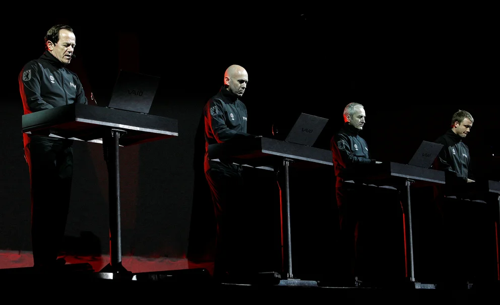 La fusión futurista: Música electrónica y ciencia ficción